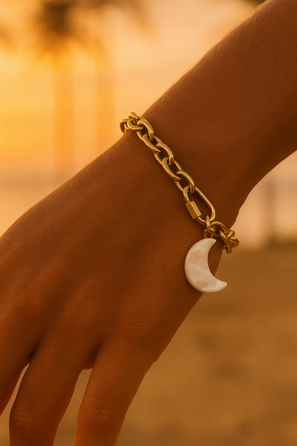 Pearl- Whim Bracelet